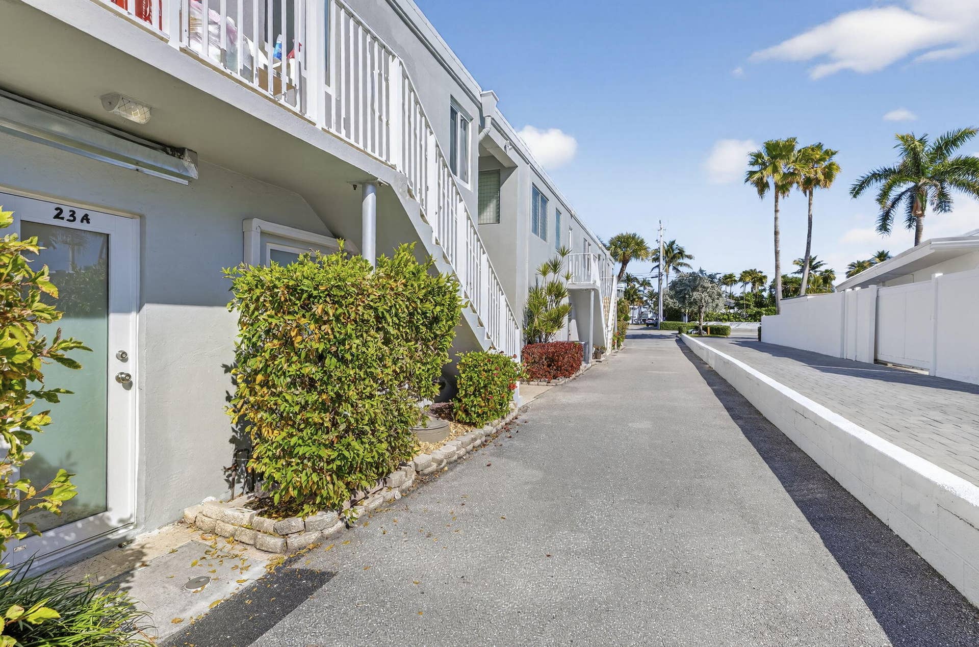 1221 HILLSBORO MILE, #23A, Hillsboro Beach, FL 33062 Back