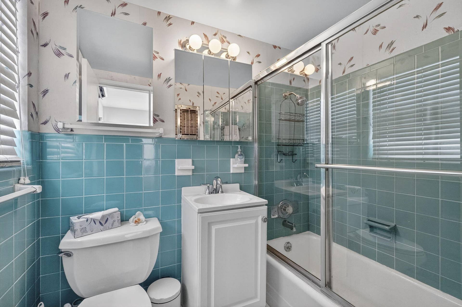 1221 HILLSBORO MILE, #23A, Hillsboro Beach, FL 33062 Bathroom