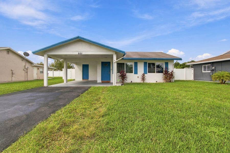 Property photo for 8121 NW 93RD Avenue, Tamarac, FL
