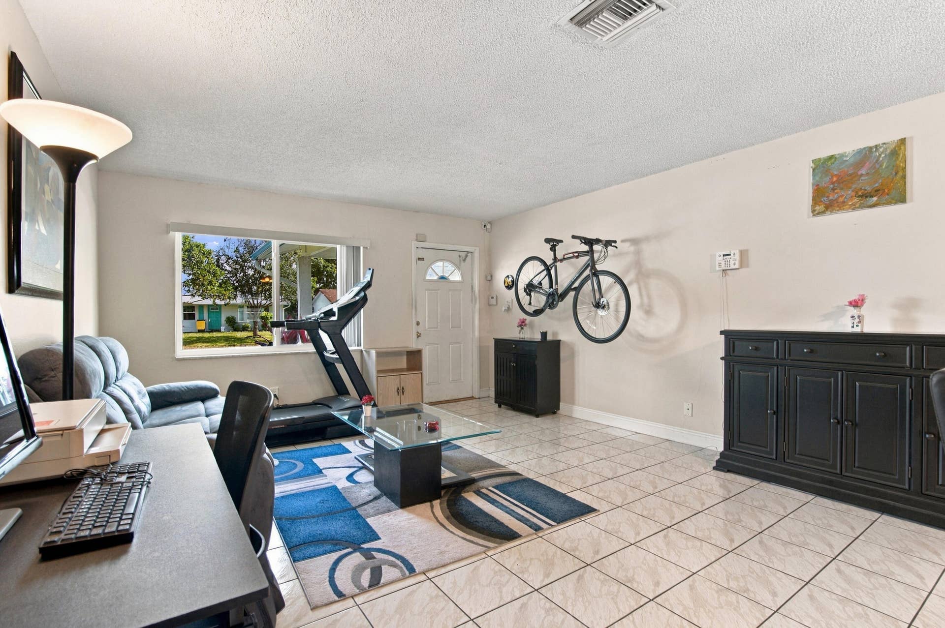 8121 NW 93RD Avenue, Tamarac, FL 33321 8121_NW_93rd_Ave_033