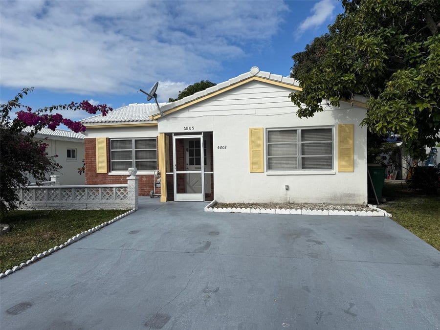 Property photo for 6805 NW 75TH Drive, Tamarac, FL