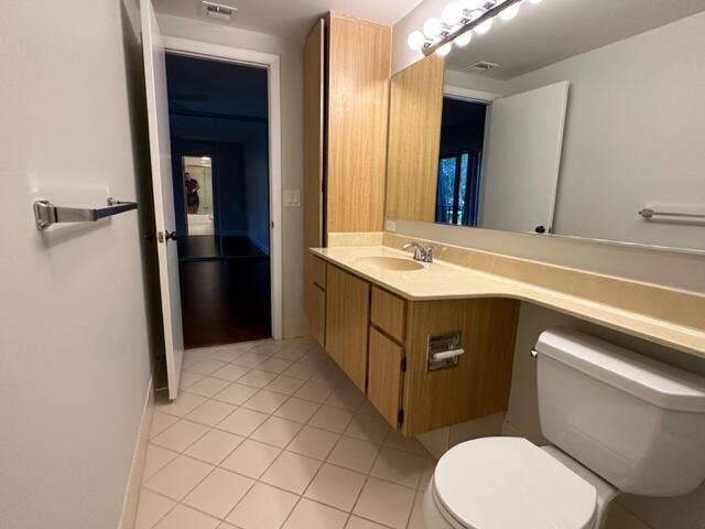 5324 53rd Way, West Palm Beach, FL 33409 IMG_4386