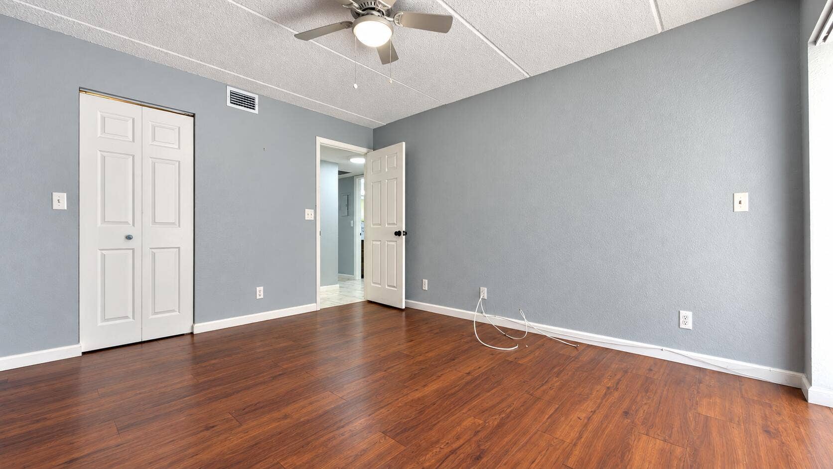 2000 SPRINGDALE Boulevard, #201, Palm Springs, Palm Springs, FL 33461 6FB75735-43B7-4565-9A8C-51FD4A392FD8