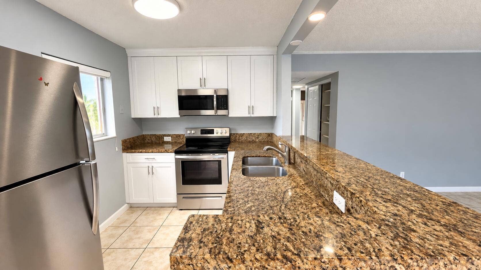 2000 SPRINGDALE Boulevard, #201, Palm Springs, Palm Springs, FL 33461 B9860C25-AB56-46F3-B9A2-A716EFDEB6F1