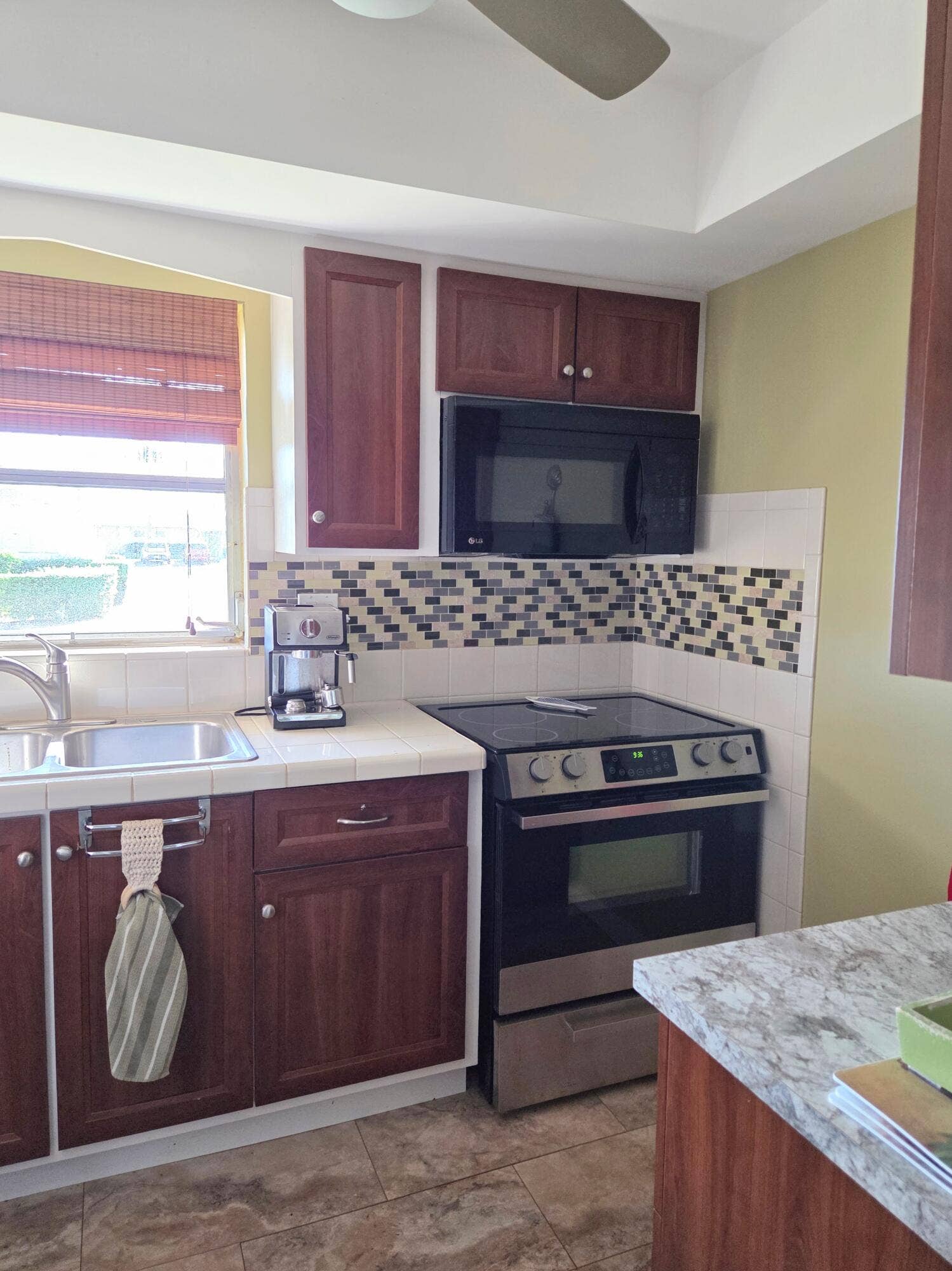 2640 DUDLEY Drive E, #J, West Palm Beach, FL 33415 20261017_093651