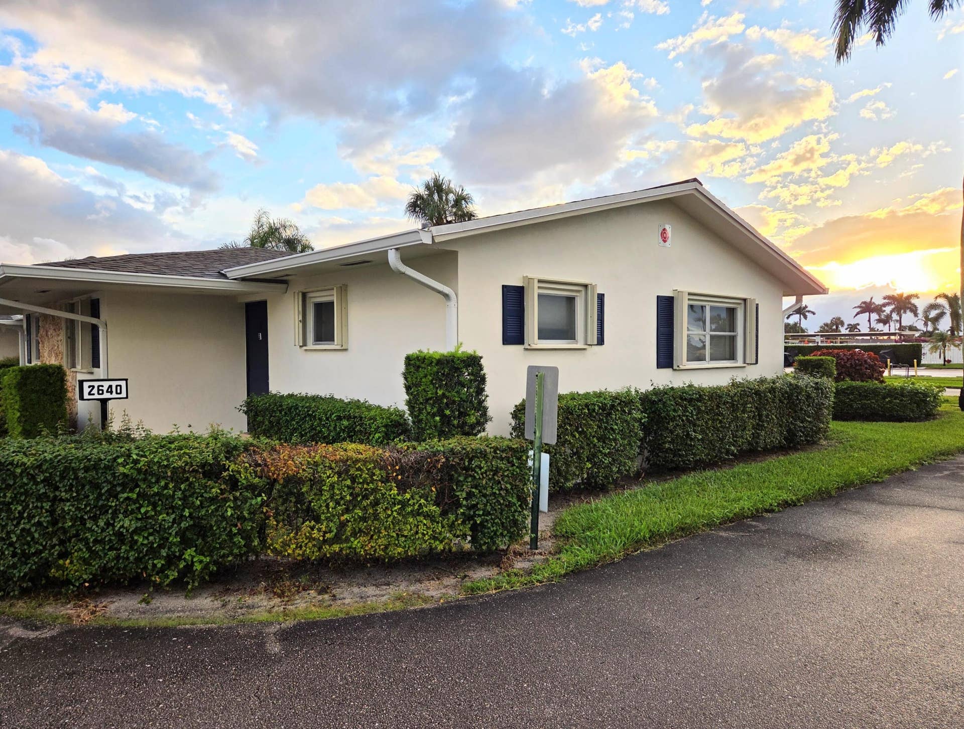 2640 DUDLEY Drive E, #J, West Palm Beach, FL 33415 20261023_182203