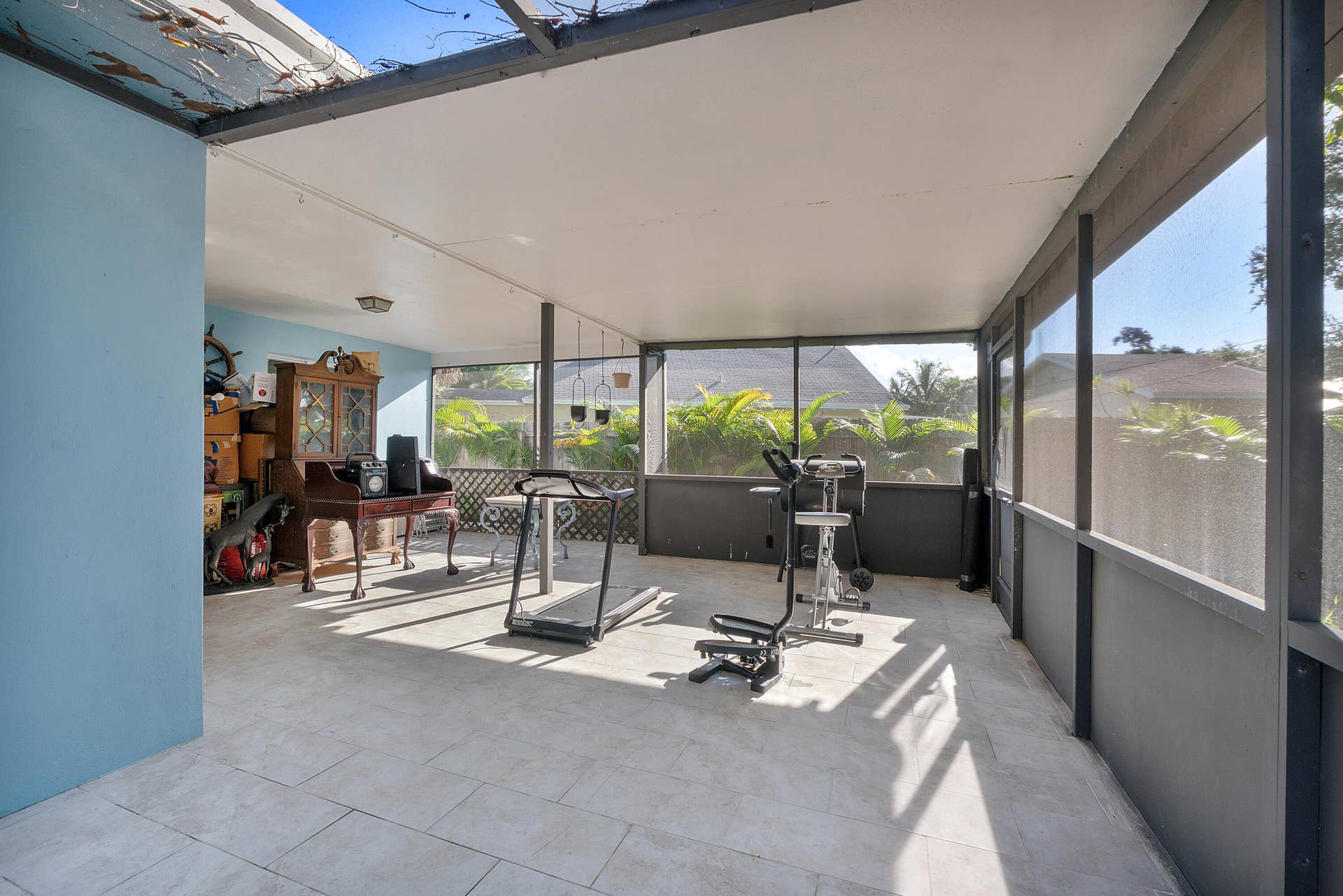 Patio - Gym