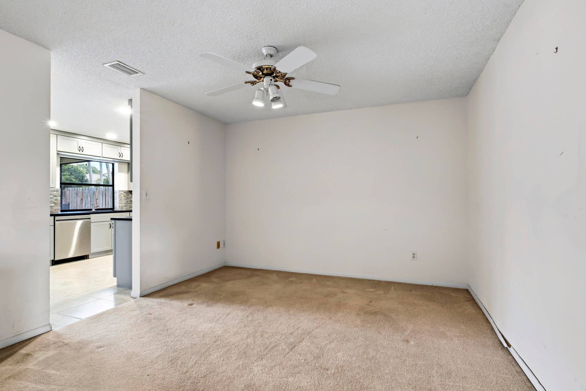 4937 Willow Drive, Boca Raton, FL 33487 Separate Dining Room