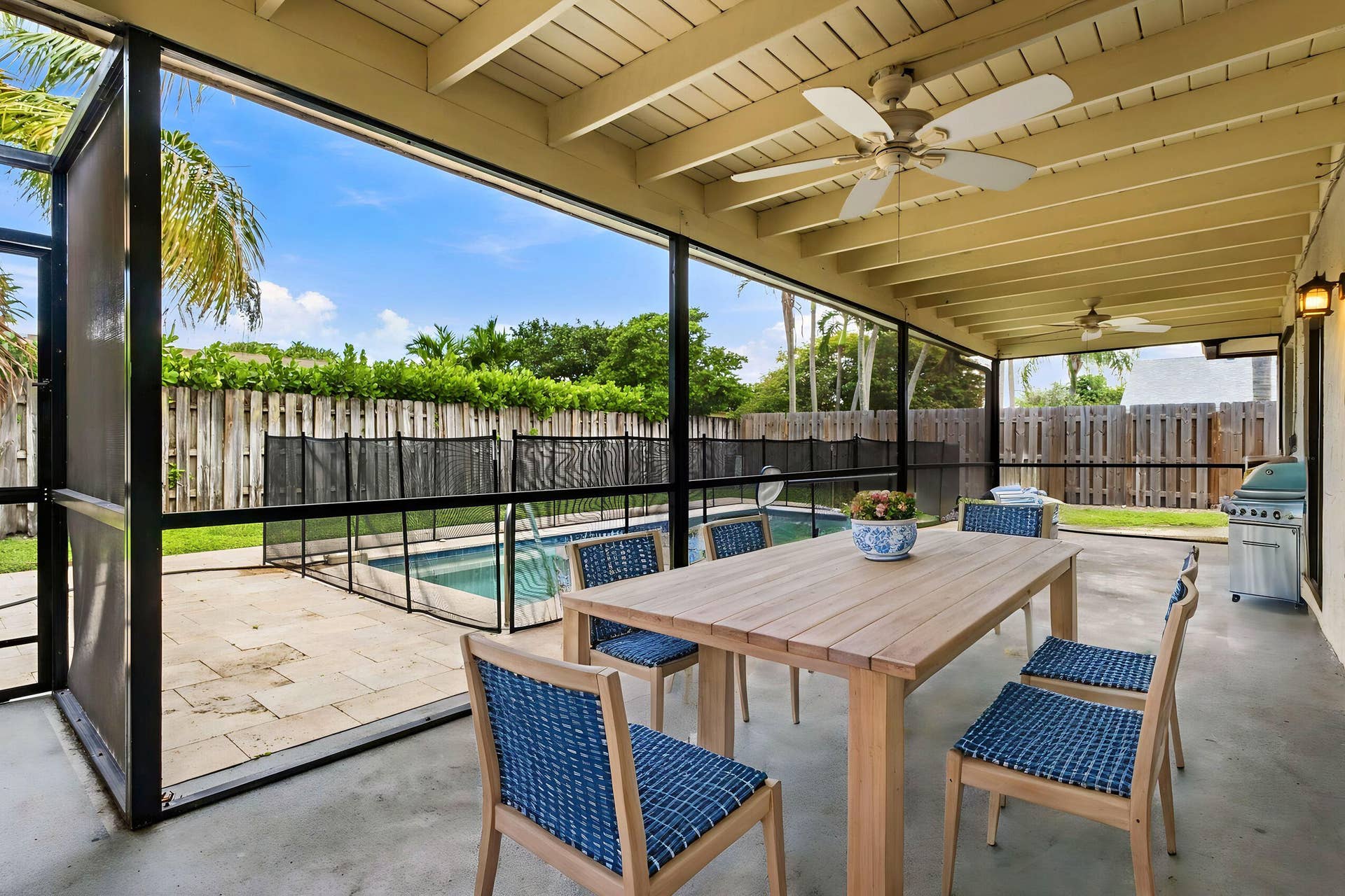 4937 Willow Drive, Boca Raton, FL 33487 Virtually Staged Patio