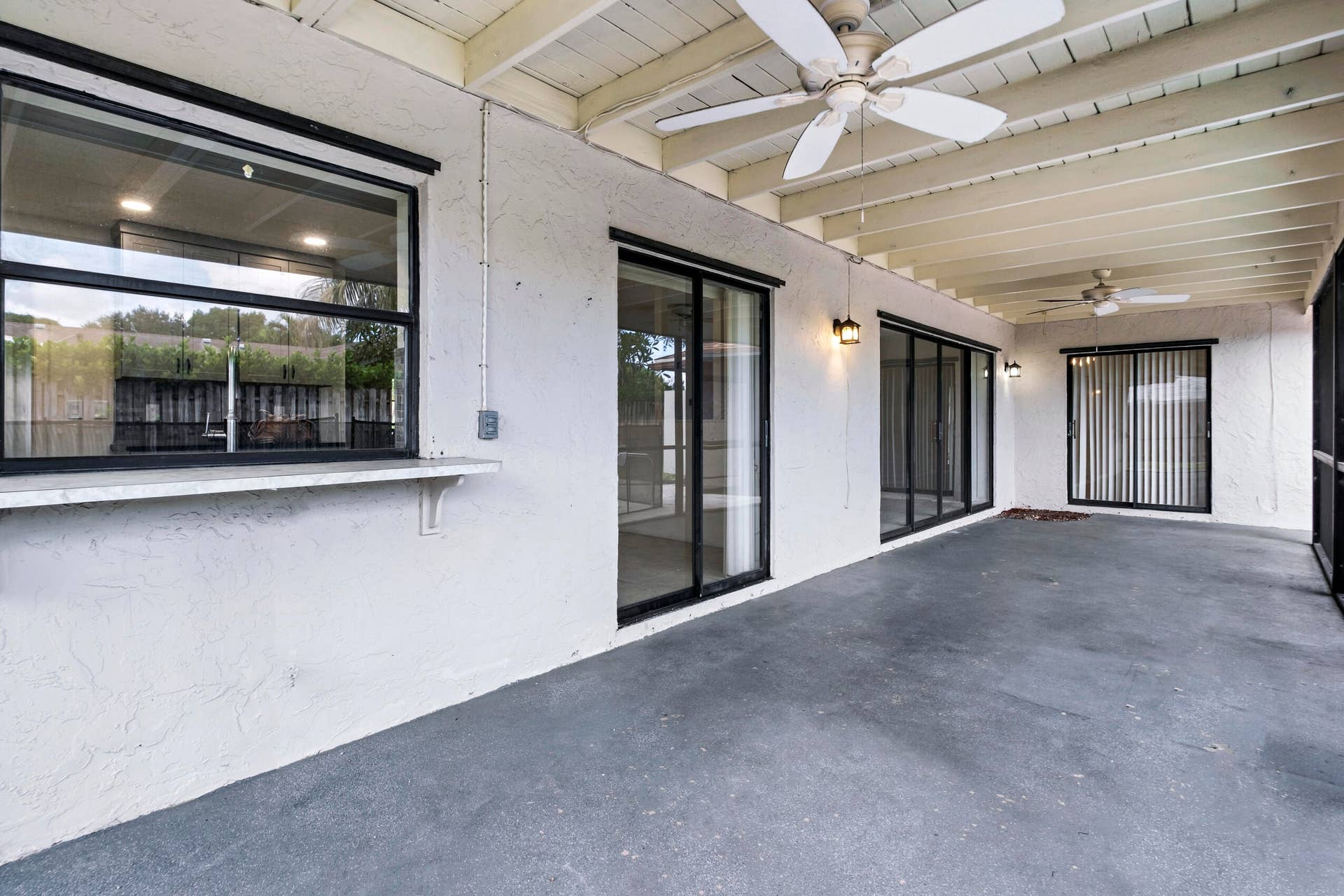 4937 Willow Drive, Boca Raton, FL 33487 Screened Patio Overlooking Pool