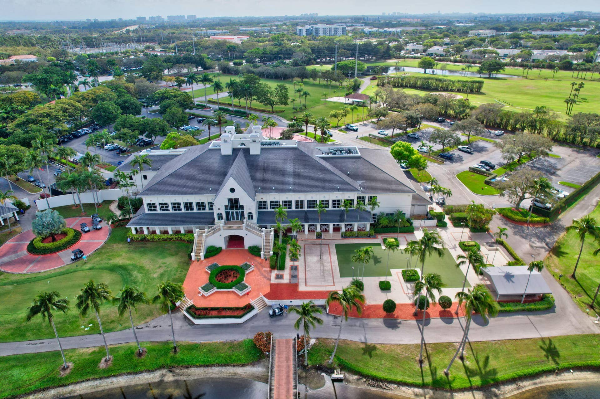 BOCA COUNTRY CLUB