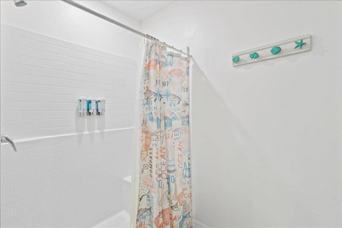 20-Bathroom