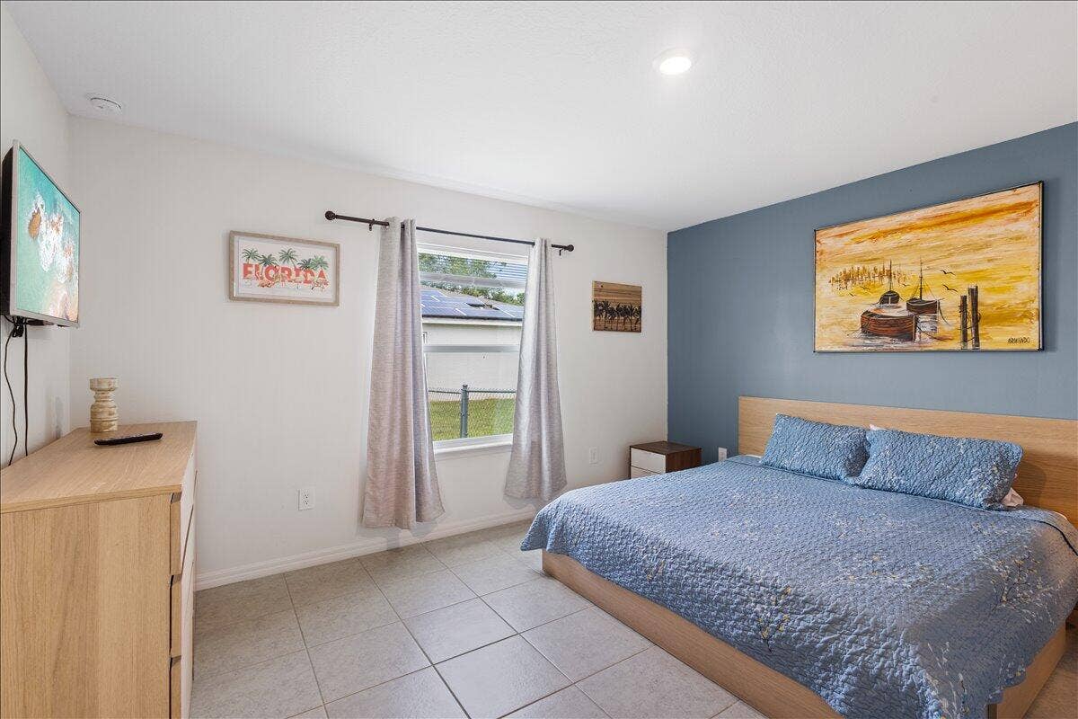 16-Bedroom