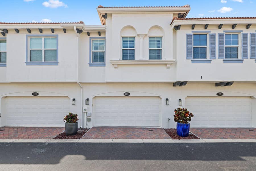 Property photo for 3112 Waterside Circle, Boynton Beach, FL
