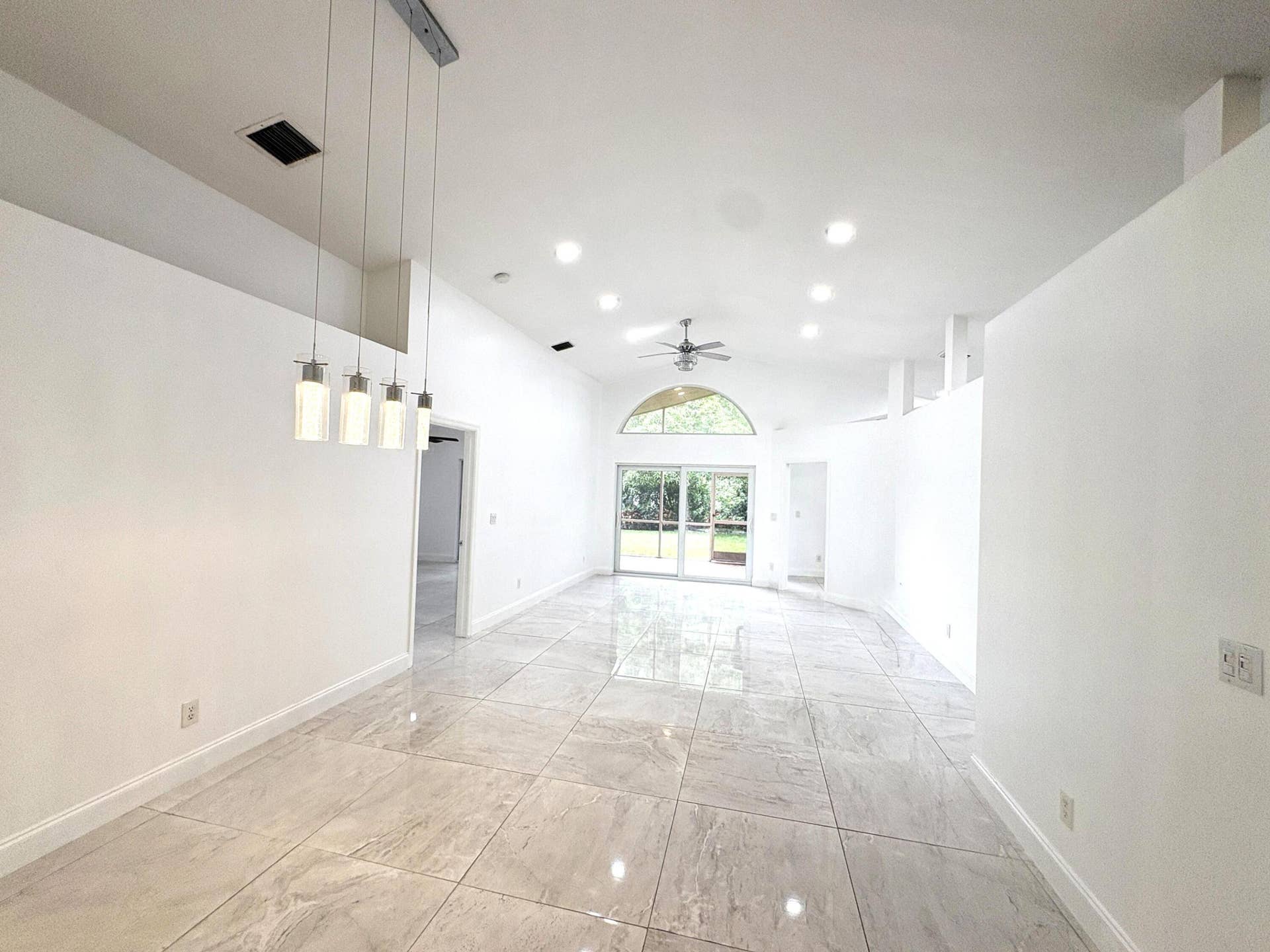 1842 OAK BERRY Circle, Wellington, FL 33414 Living room
