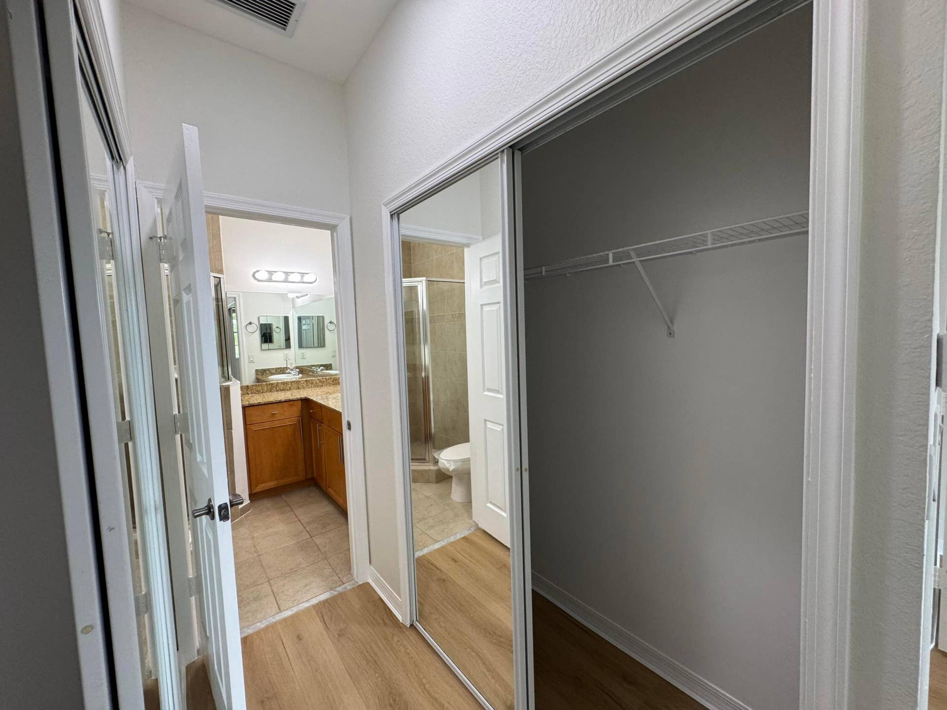 902 S Federal Highway, #3, Lake Worth Beach, Lake Worth Beach, FL 33460 master/closet