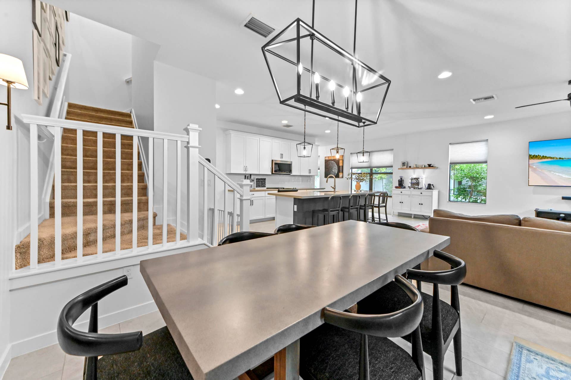 8728 Corvus Drive, Lake Worth, FL 33467 Designer light fixture in Dining Room