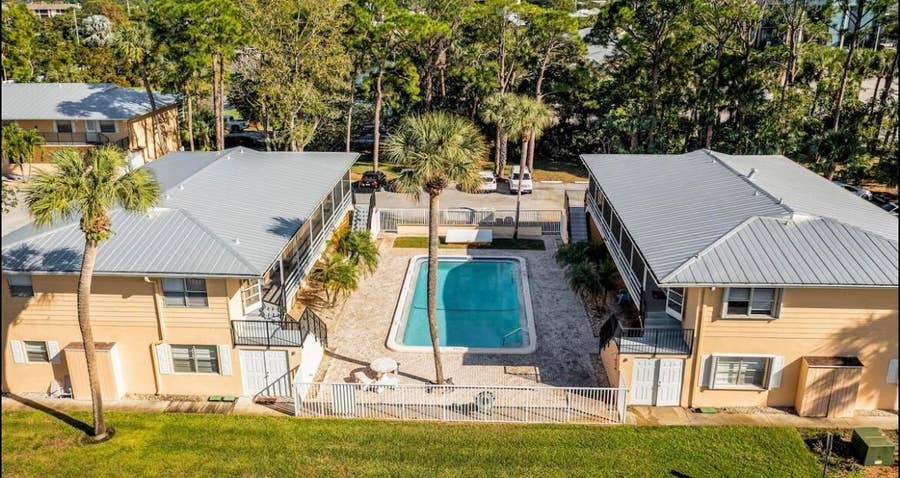 Property photo for 333 SE MARTIN Avenue, #1-I, Stuart, FL