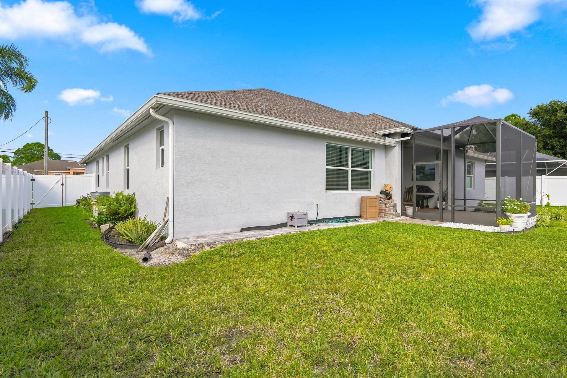 6020 NW Winfield Drive, Port St Lucie, FL 34986 46-IMG00130