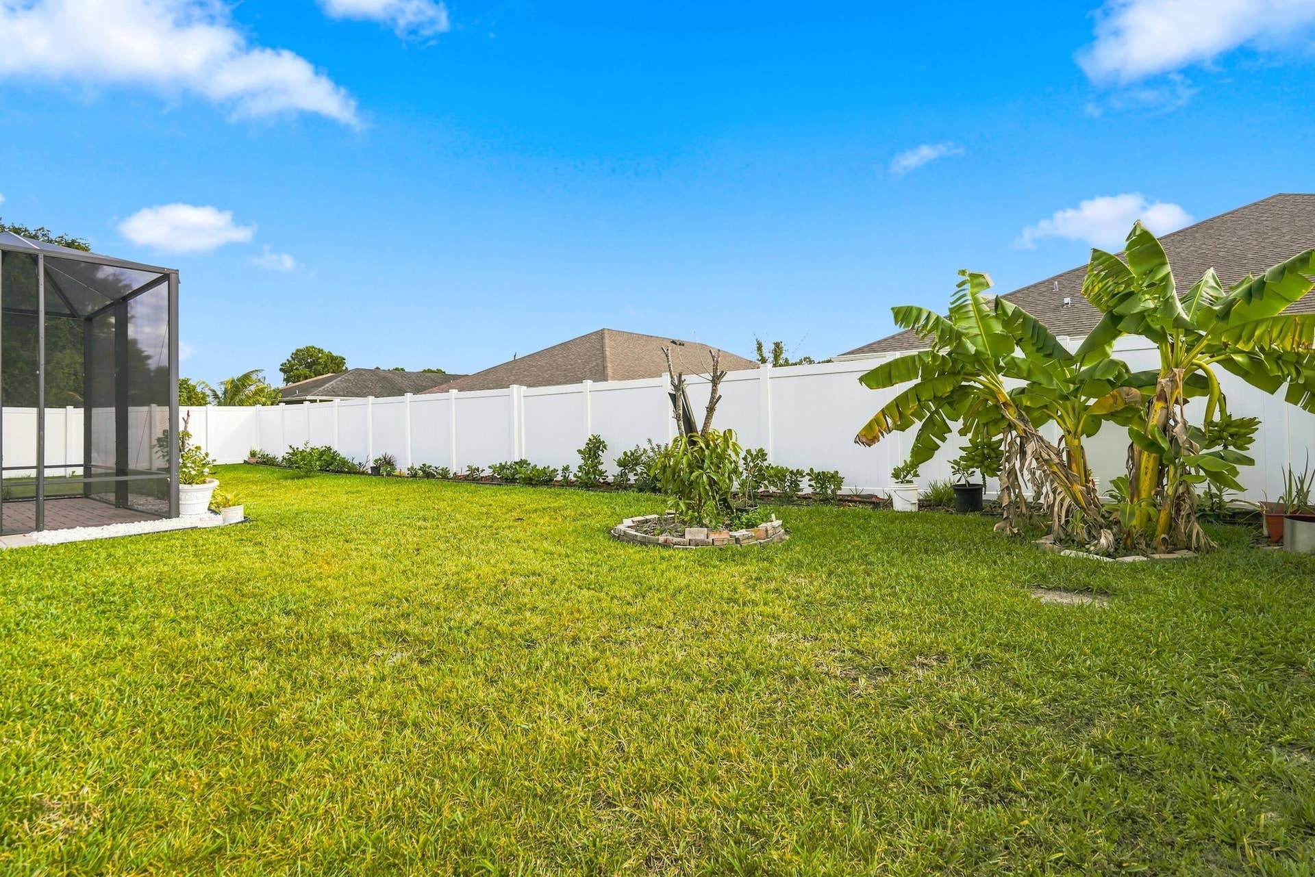 6020 NW Winfield Drive, Port St Lucie, FL 34986 45-IMG00127