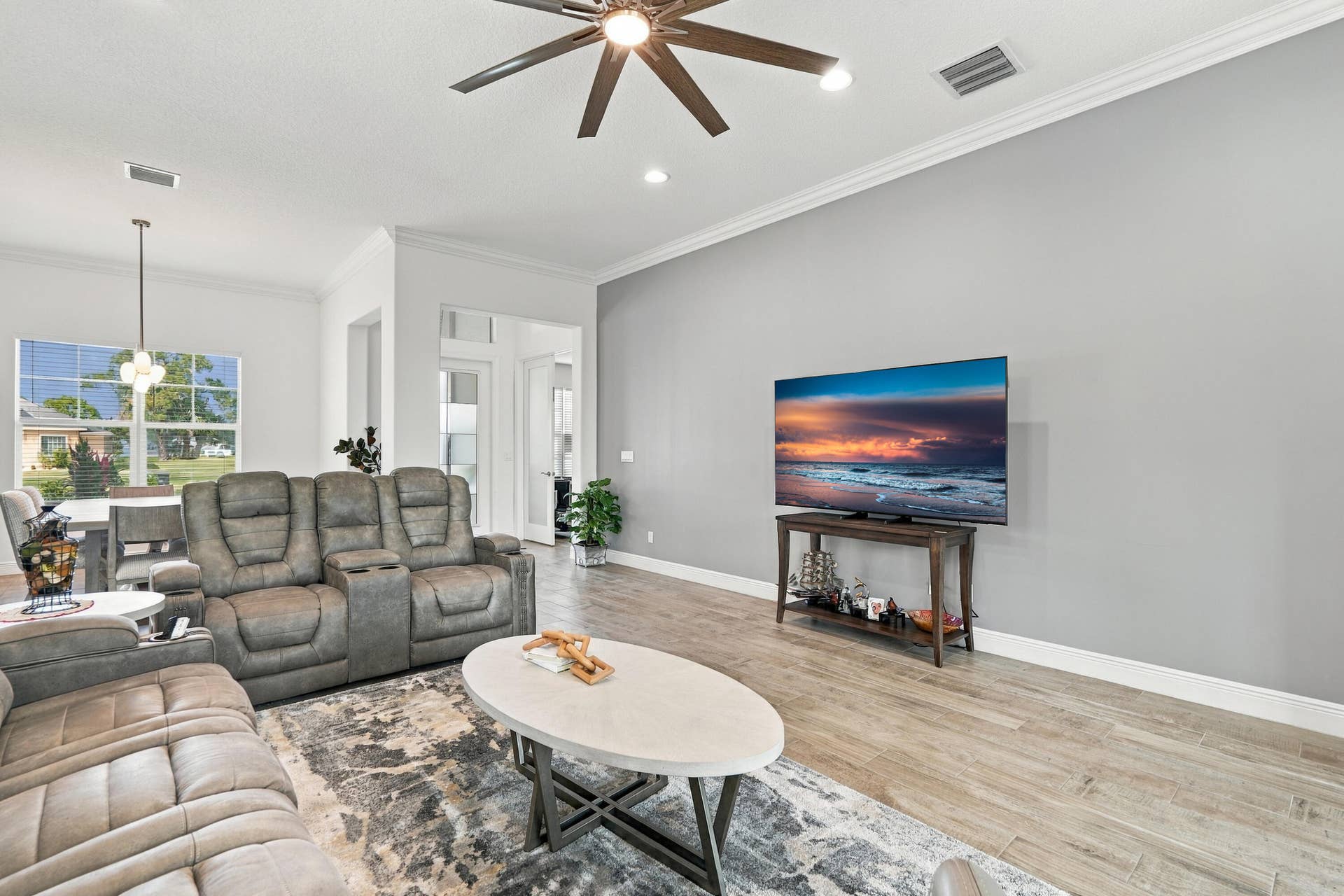6020 NW Winfield Drive, Port St Lucie, FL 34986 12-IMG00076