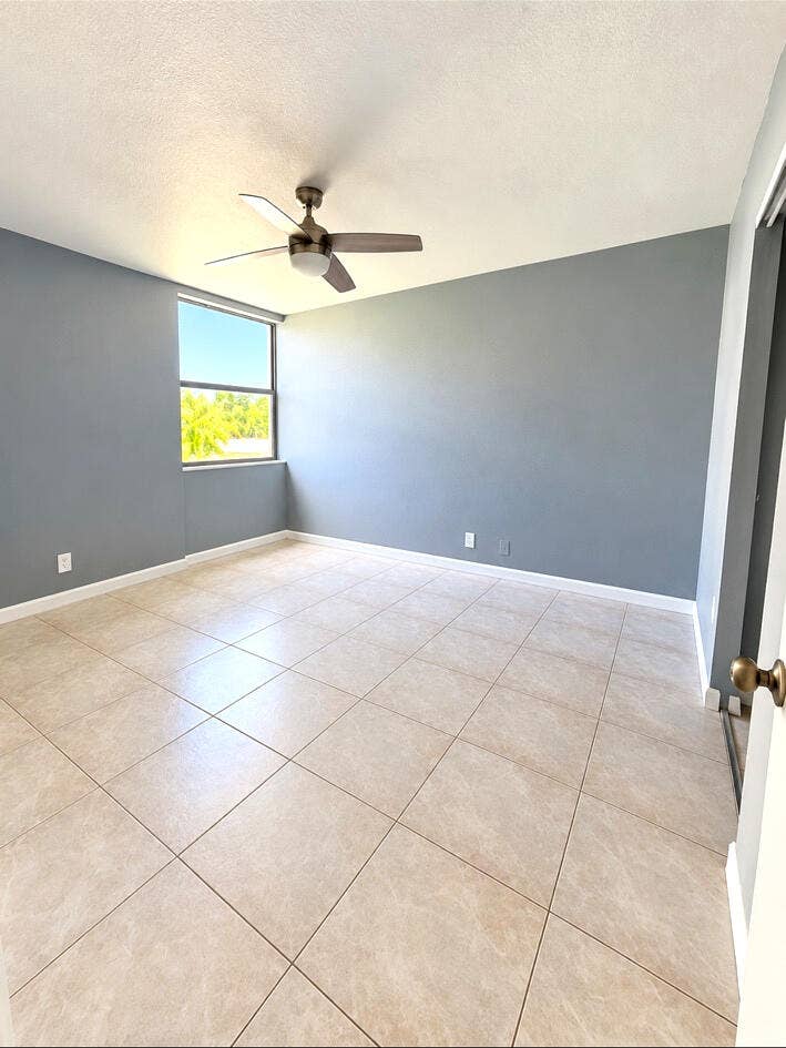 2029 NW 46TH Avenue, #E201, Lauderhill, FL 33313 IMG_3871 2