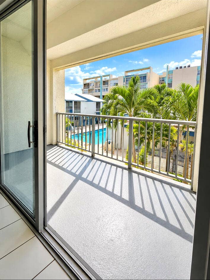 2029 NW 46TH Avenue, #E201, Lauderhill, FL 33313 IMG_3870 2