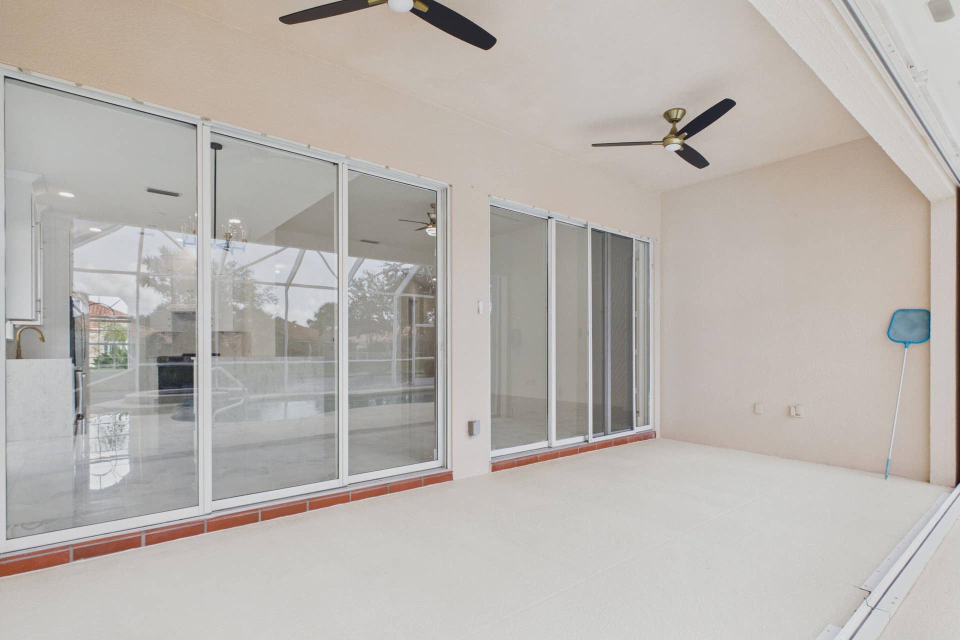 2637 Kittbuck Way, West Palm Beach, FL 33411 Patio