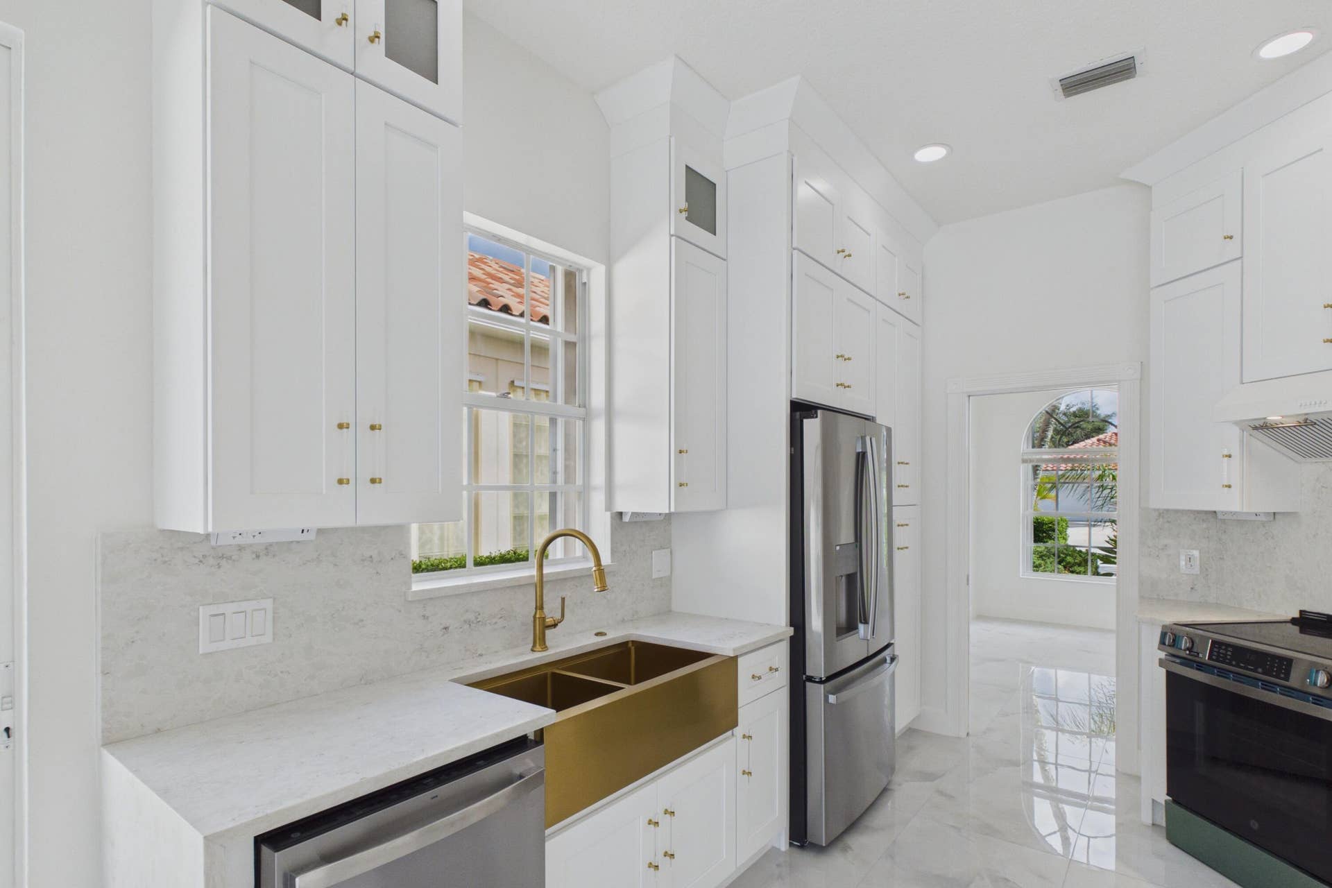 2637 Kittbuck Way, West Palm Beach, FL 33411 Kitchen/Den