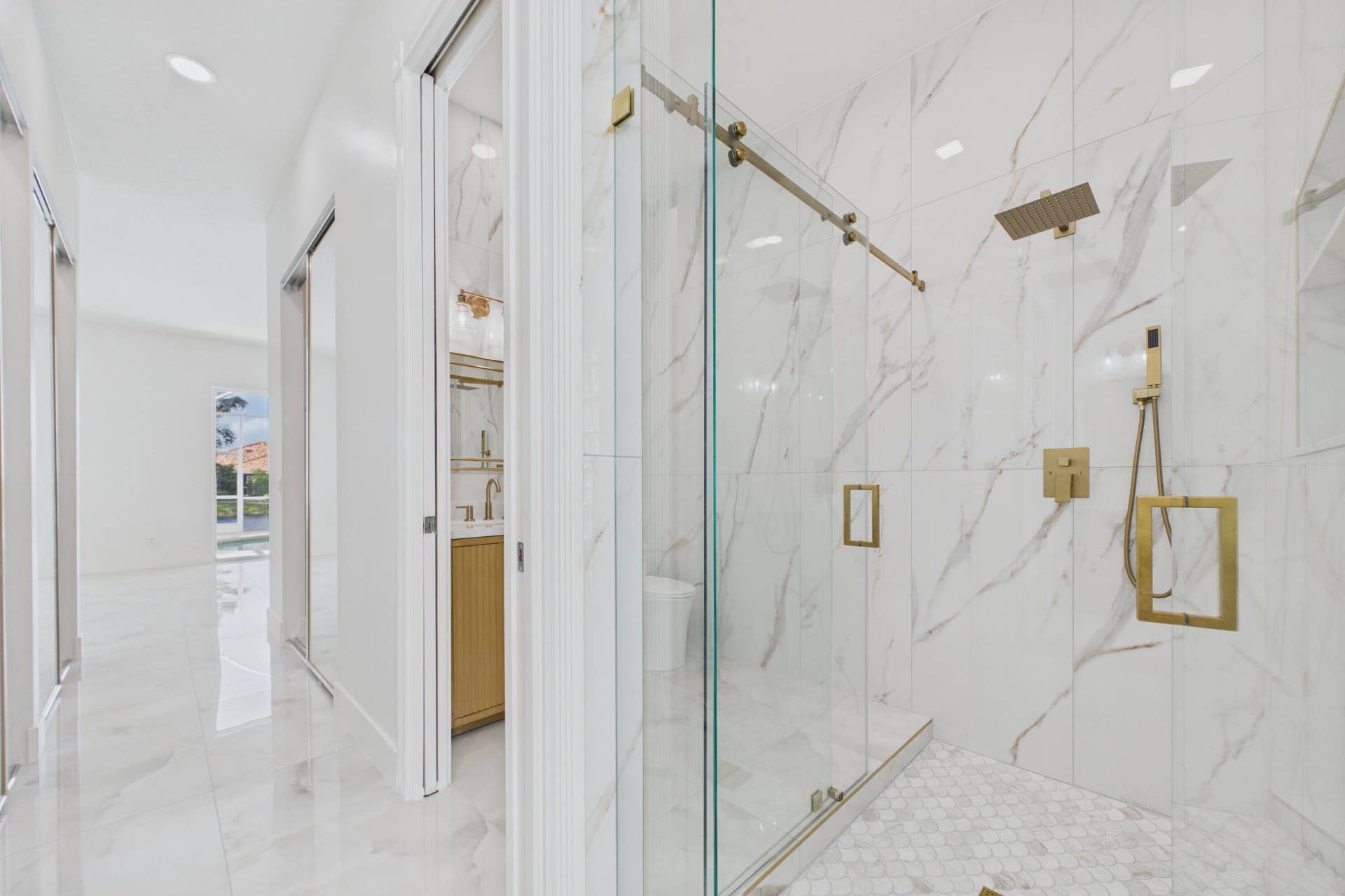 2637 Kittbuck Way, West Palm Beach, FL 33411 Double entrace Shower