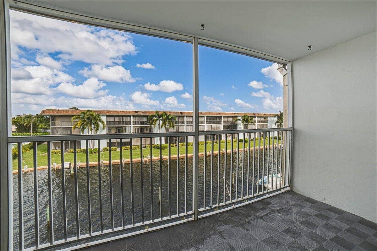 131 Doolen Court, #306, North Palm Beach, FL 33408 Balcony