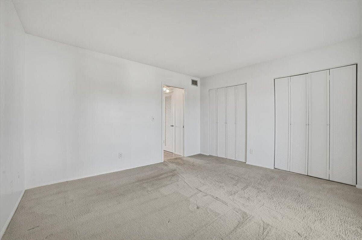 131 Doolen Court, #306, North Palm Beach, FL 33408 Bedroom