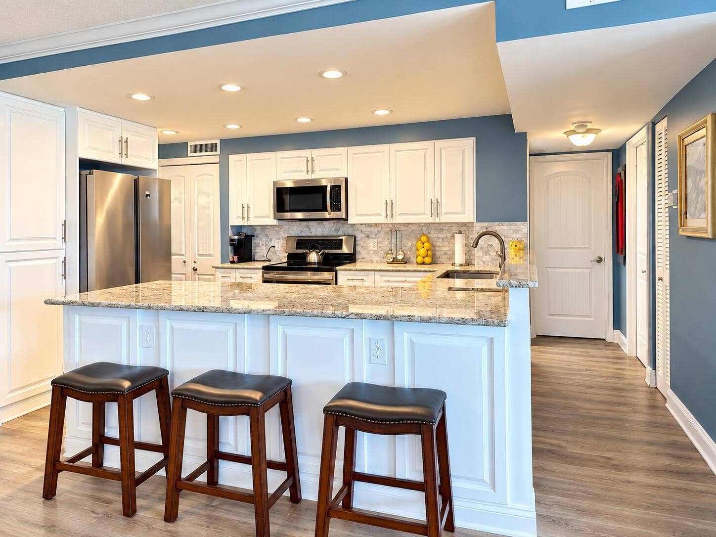 405 N OCEAN Boulevard, #1004, Pompano Beach, FL 33062 PH Kitchen