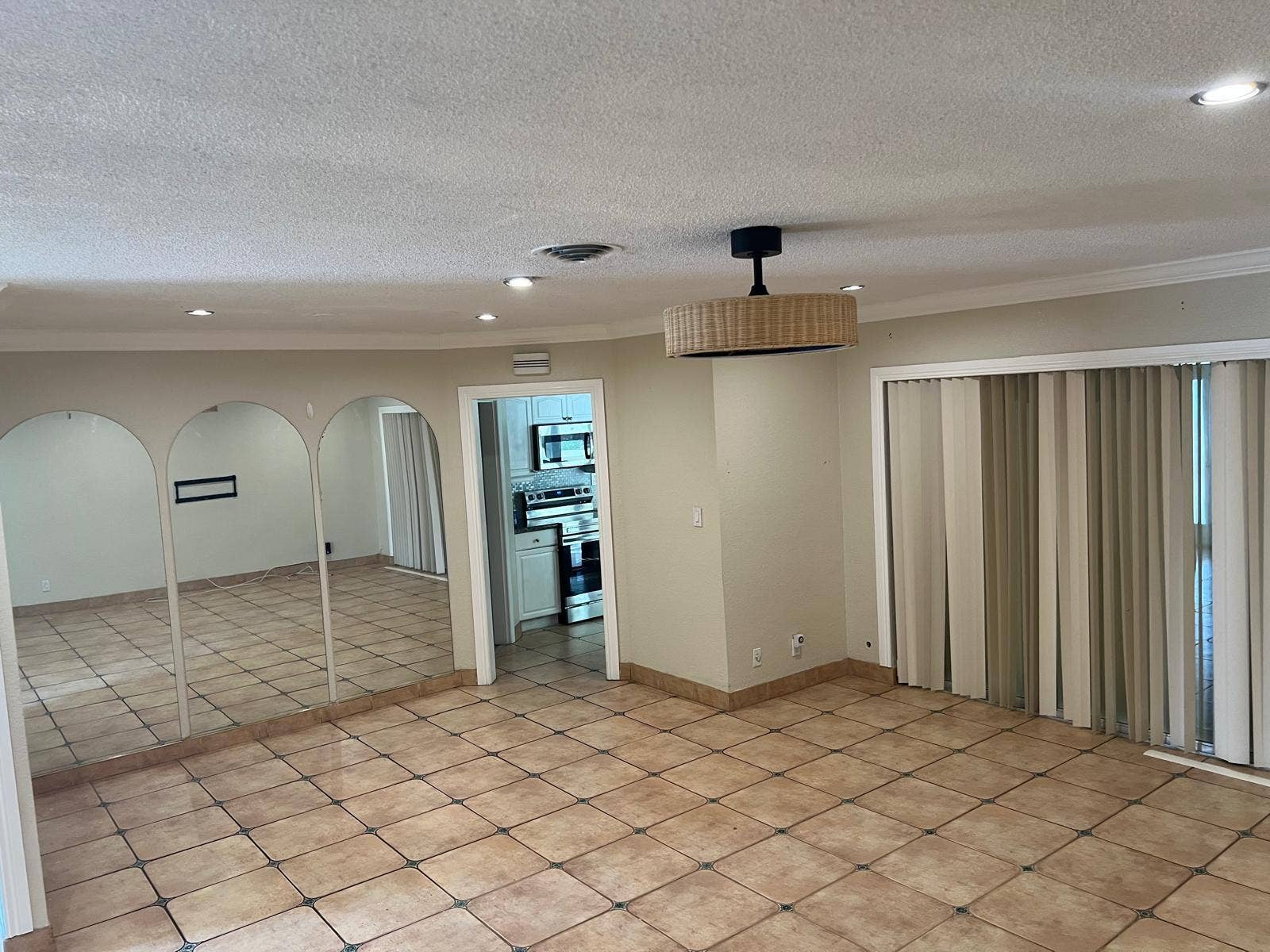 4710 NE 18th Avenue, Fort Lauderdale, FL 33334 1000503557