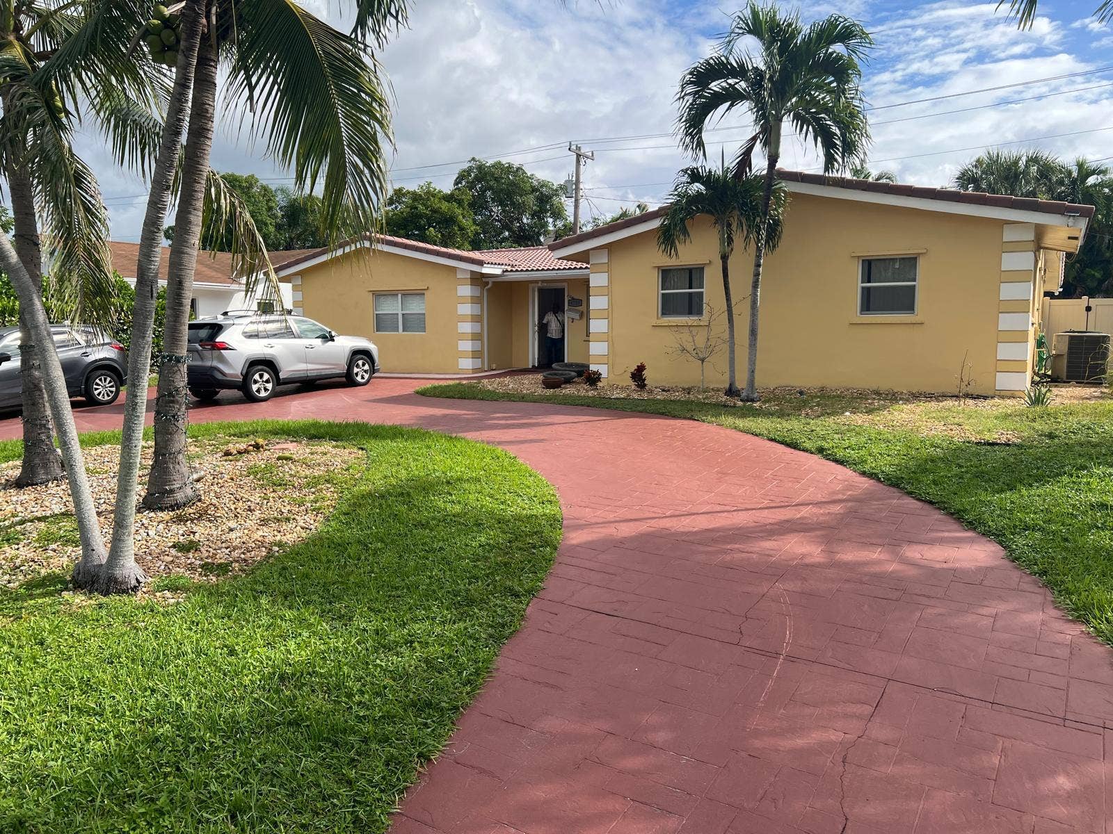 4710 NE 18th Avenue, Fort Lauderdale, FL 33334 1000503553