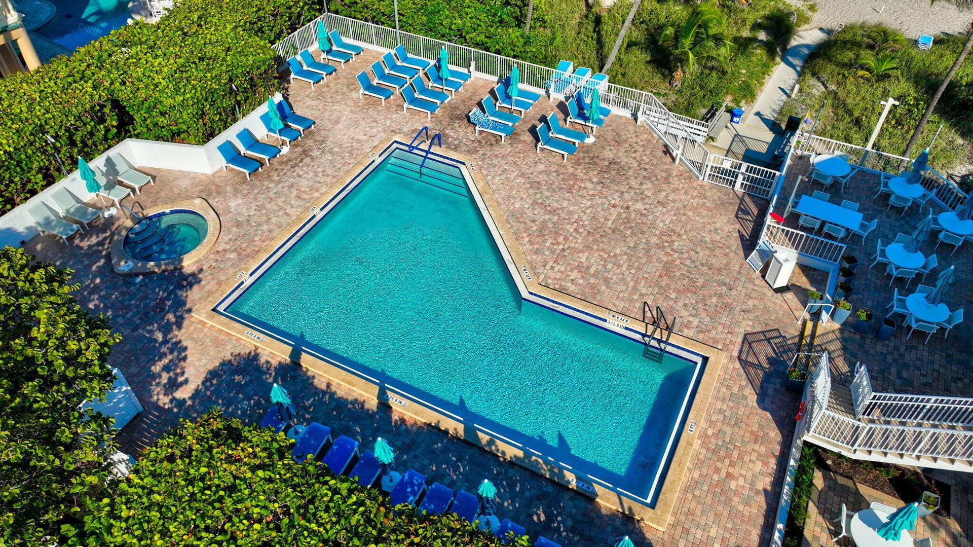4750 S Ocean Boulevard, #Unit 305, Highland Beach, FL 33487 BEACH CLUB POOL