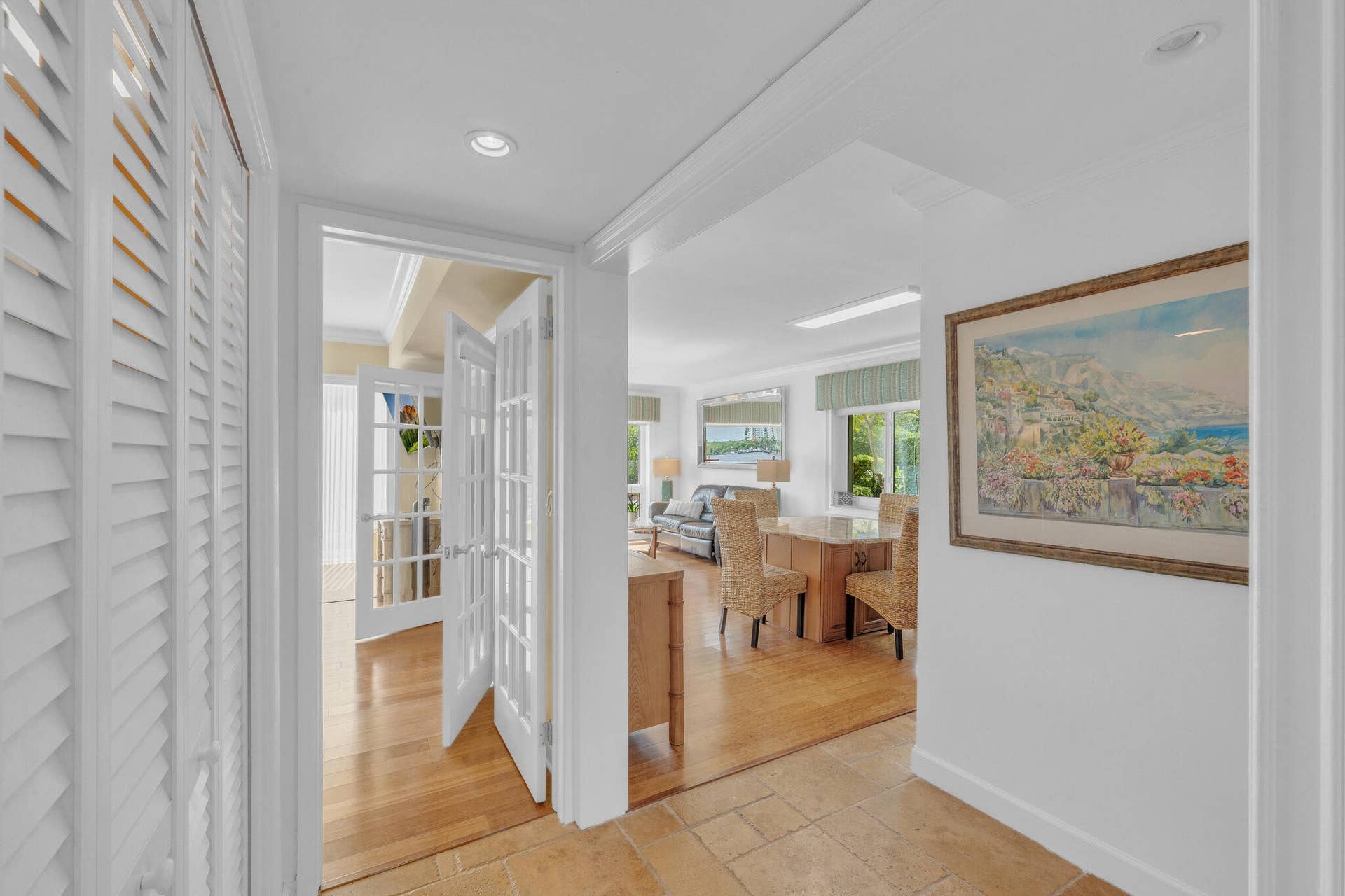 711 NE HARBOUR Terrace, #312, Boca Raton, FL 33431 18 Foyer