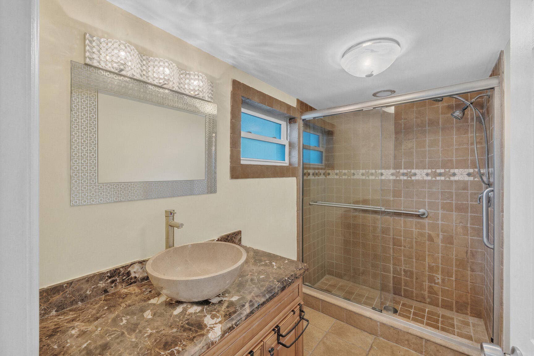 711 NE HARBOUR Terrace, #312, Boca Raton, FL 33431 17 Bathroom (2)A