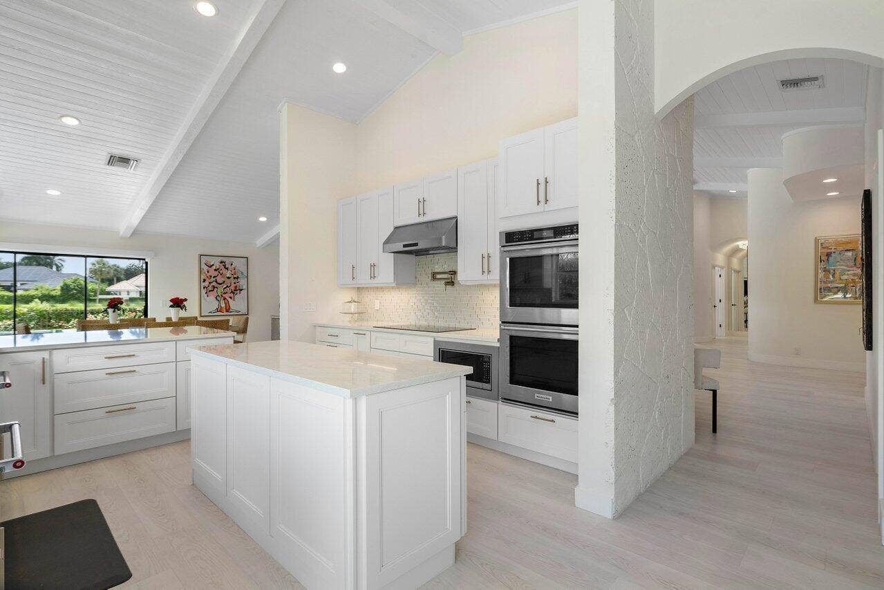 012-17152CassavaWay-BocaRaton-FL-33487-S