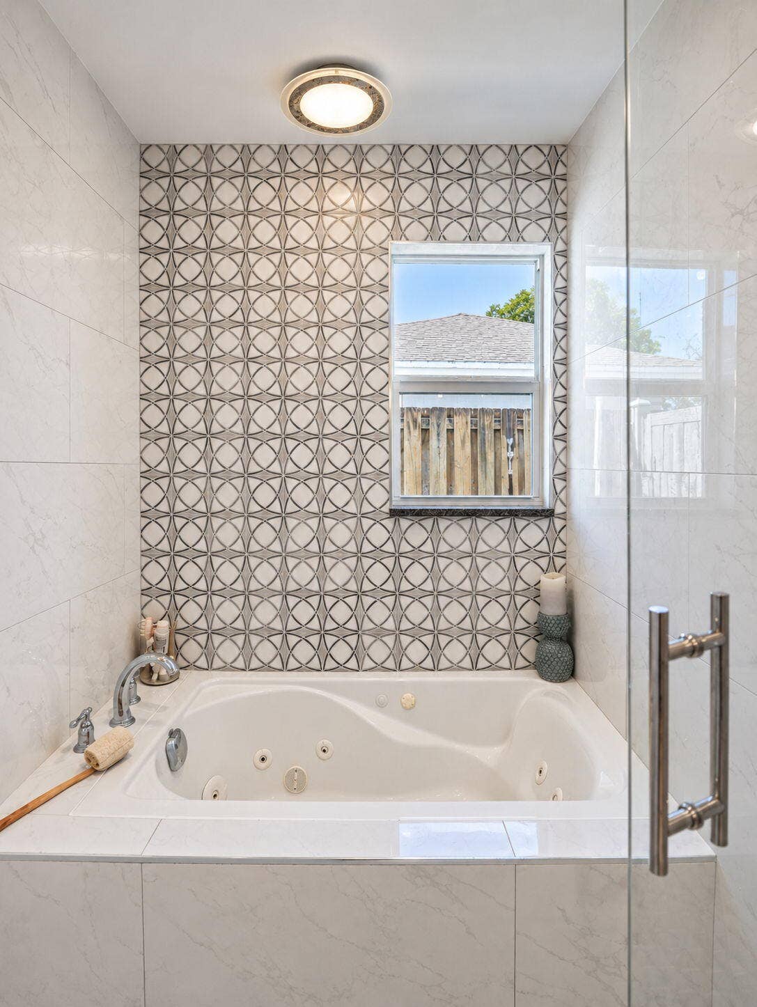 1320 SW 26TH Avenue, Boynton Beach, FL 33426 Primary Bath