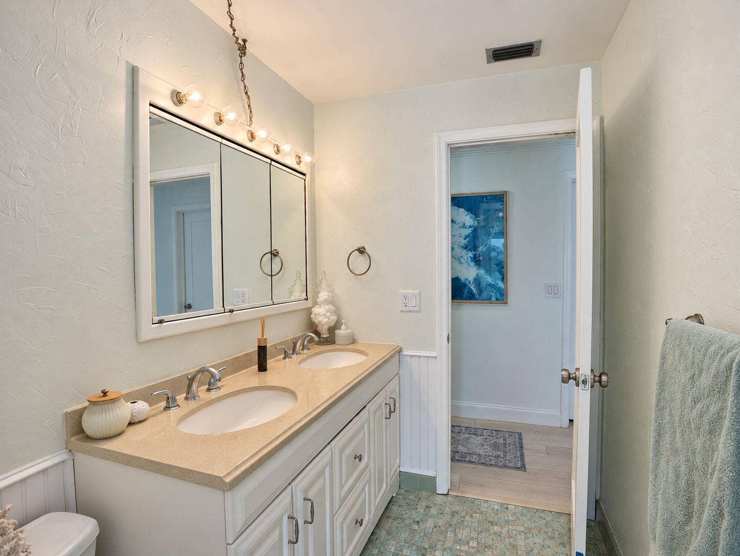 1320 SW 26TH Avenue, Boynton Beach, FL 33426 Cabana Bath