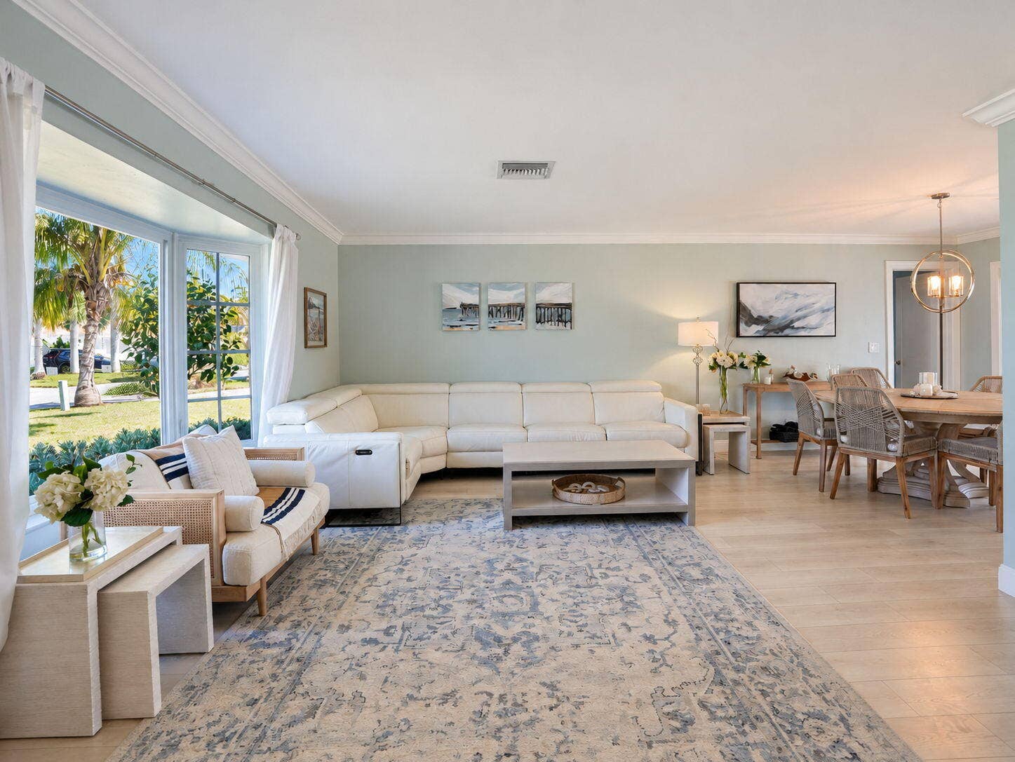 1320 SW 26TH Avenue, Boynton Beach, FL 33426 Living Room