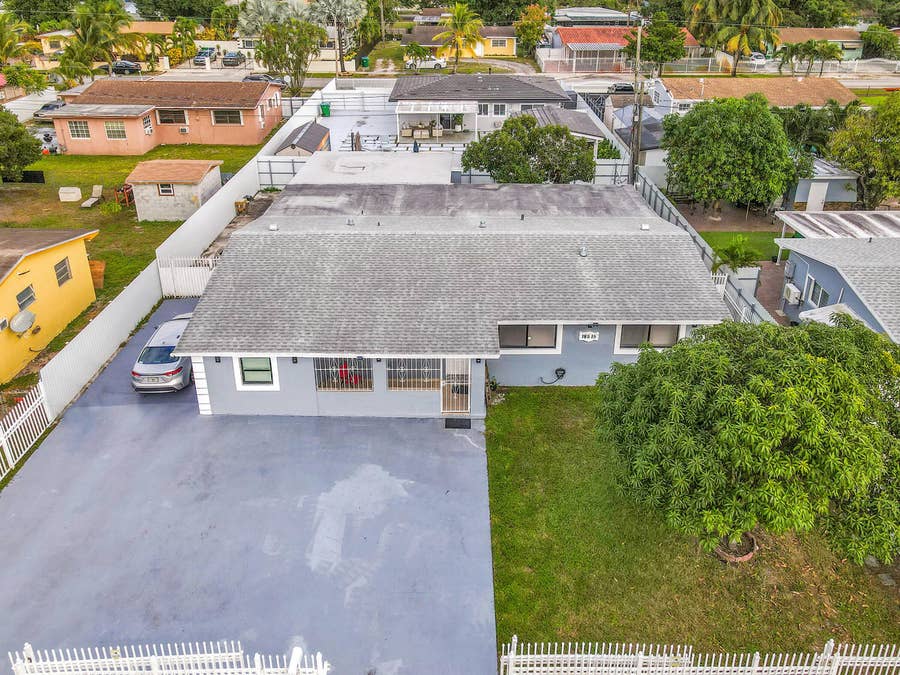 Property photo for 18515 NW 42ND Place, Miami Gardens, FL