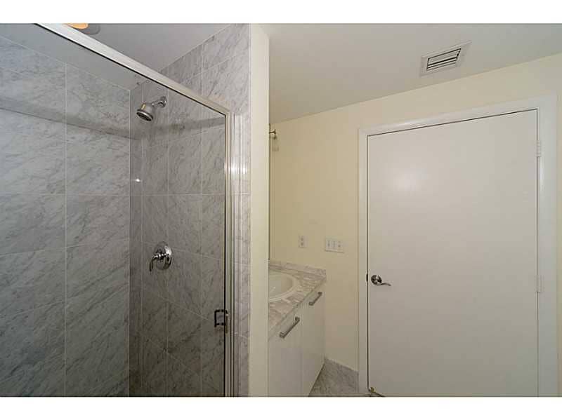 253 NE 2ND Avenue, #2710, Miami, FL 33132 253-Pic 20