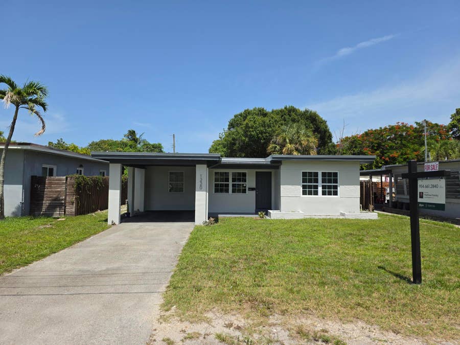 Property photo for 1220 NE 1ST Avenue, Fort Lauderdale, FL