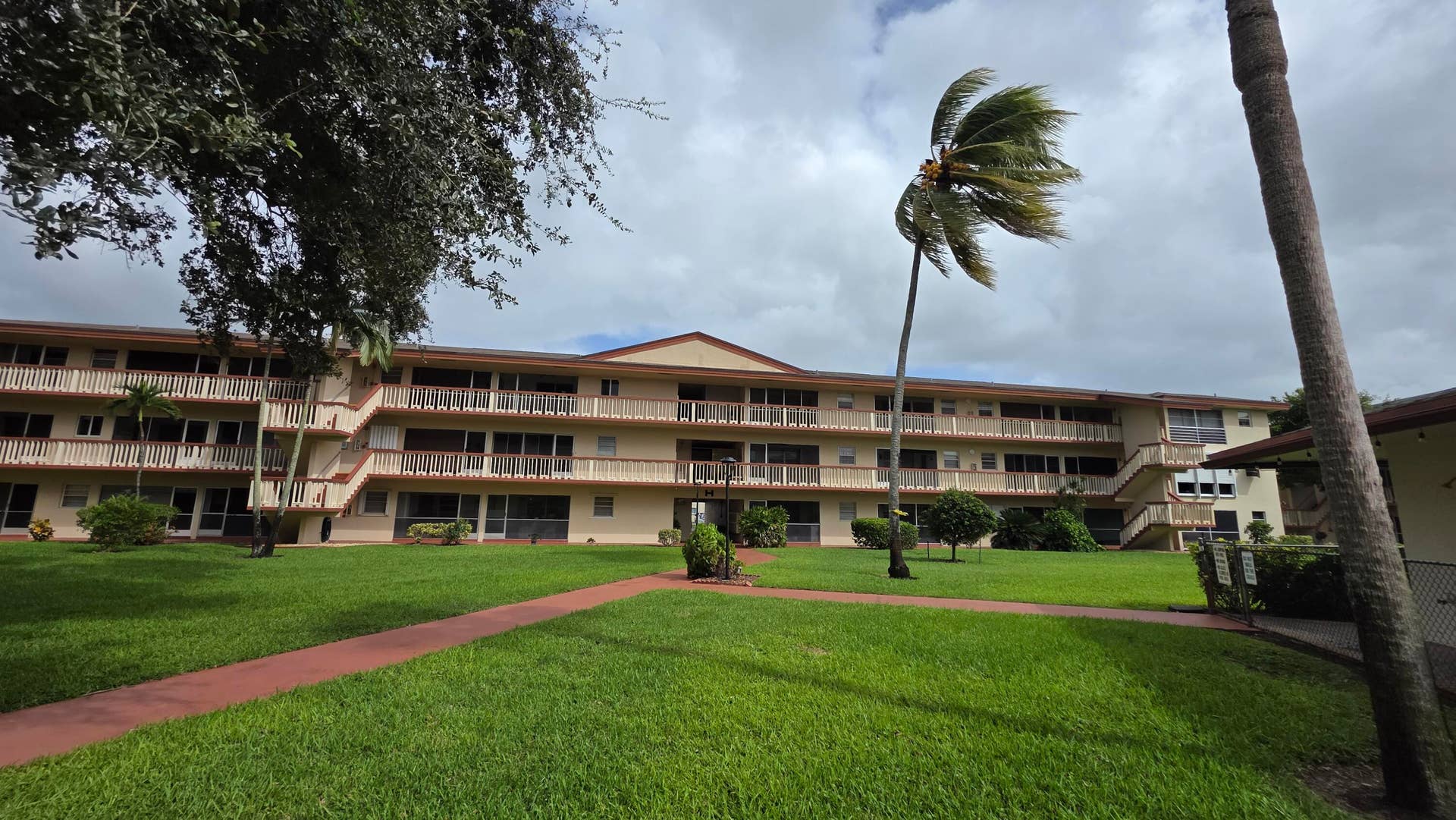 5300 Washington Street, #336H, Hollywood, FL 33021 20261026_145216