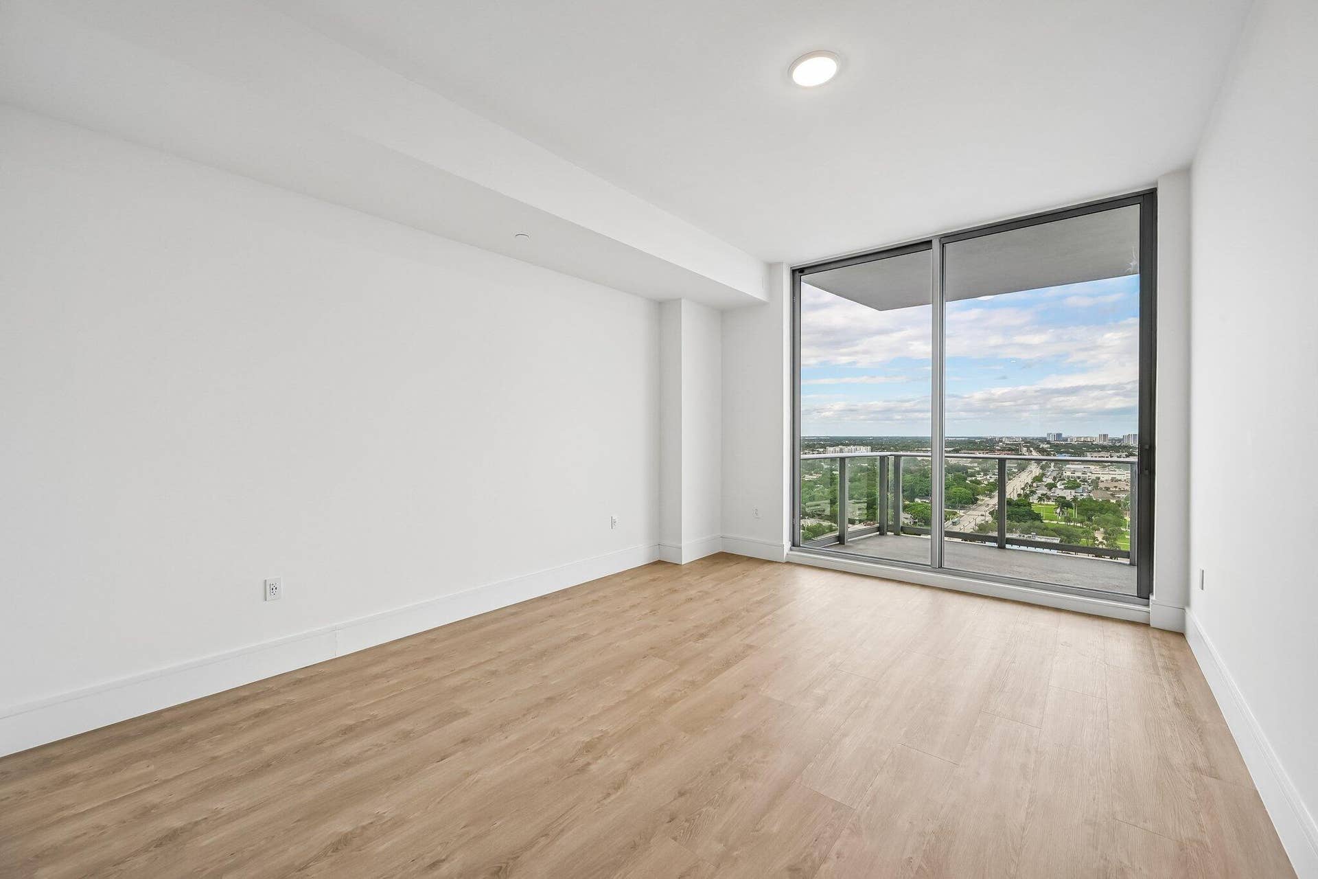 220 LAKE SHORE Drive, #1913, West Palm Beach, FL 33403 Bedroom