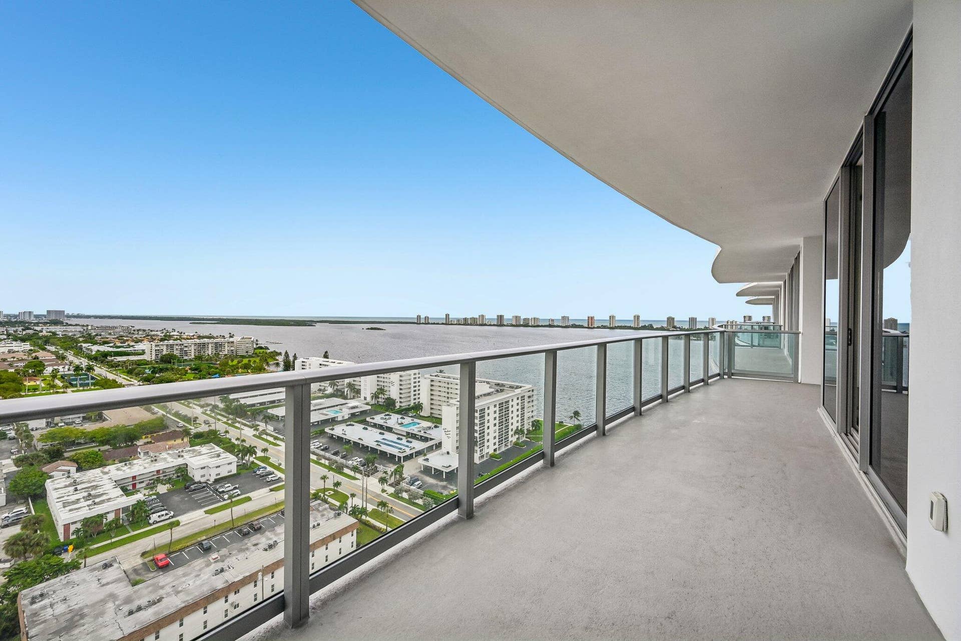 220 LAKE SHORE Drive, #1913, West Palm Beach, FL 33403 Balcony View