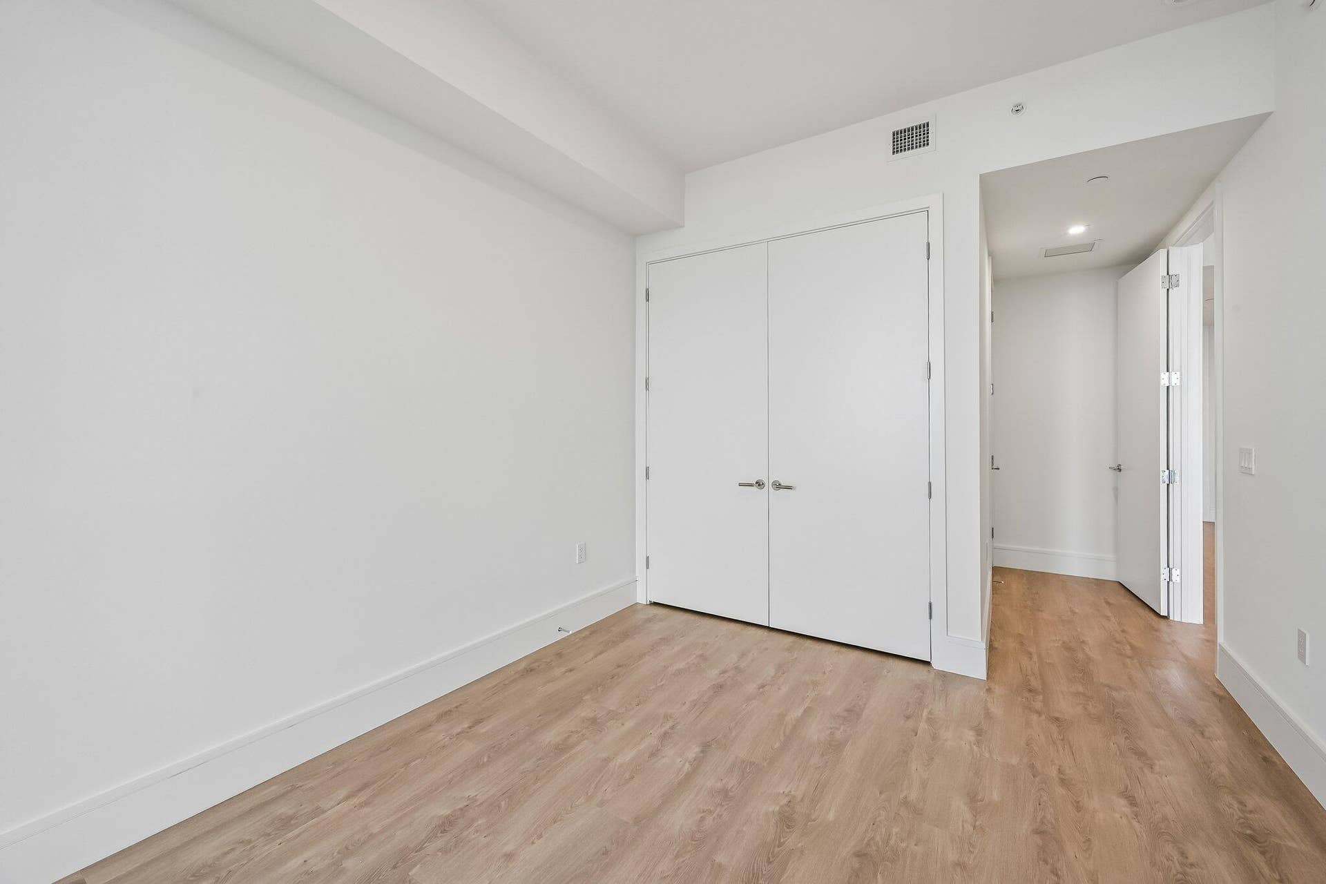 220 LAKE SHORE Drive, #1913, West Palm Beach, FL 33403 Bedroom