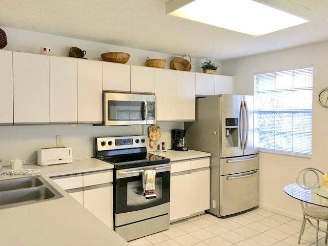 6593 Via Regina, Boca Raton, Boca Raton, FL 33433 viaregina4